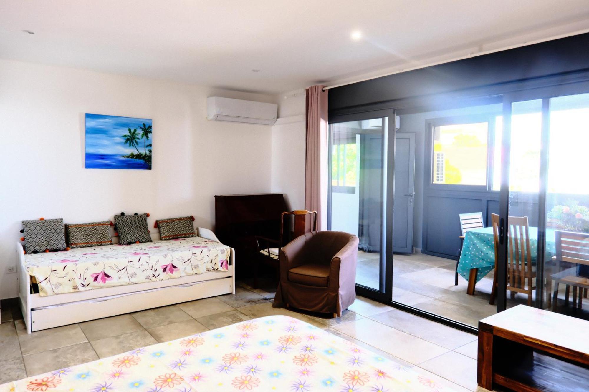 T3 - 100M2 - Residence Georgette Terre Sainte المظهر الخارجي الصورة
